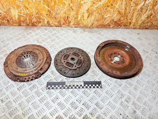 комплект сцепления Opel Vectra B 1997, 2.0 л., Y 20 DTL, дизель, МКПП, R90502914, 90502914, 090470884