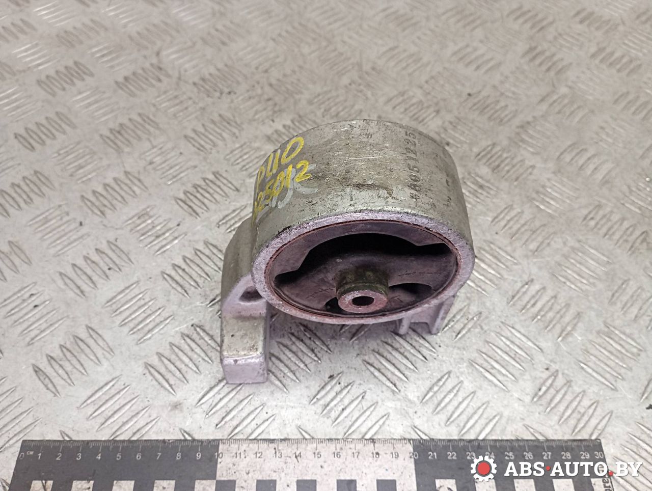 подушка крепления двигателя Kia Rio 2 поколение 2007, 1.5 л., дизель, 219351G200 - фото №1