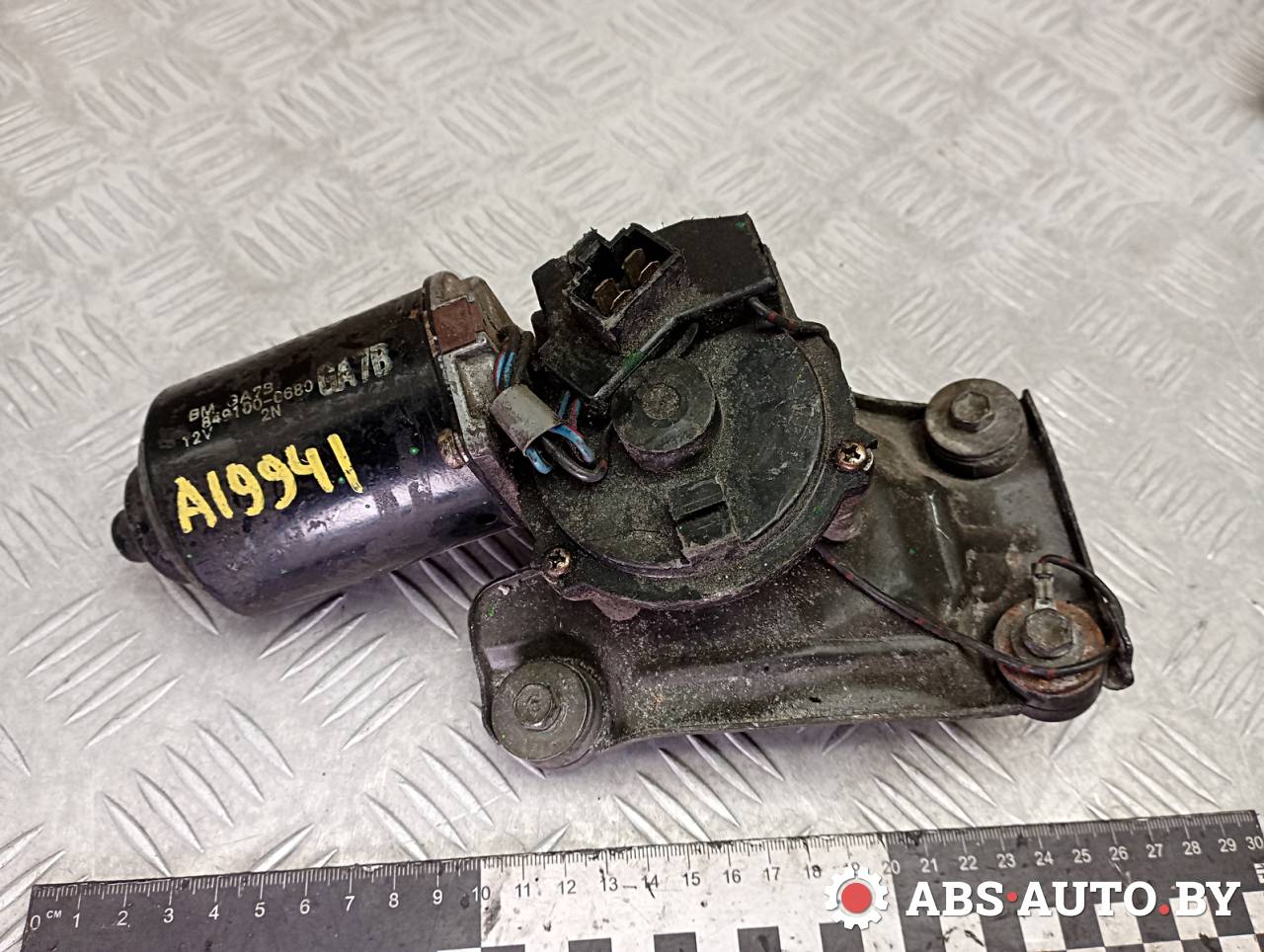 моторчик передних стеклоочистителей (дворников) Mazda 626 GE 1994, 8491006680, BMGA7B - фото №1