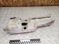 бачок омывателя Chrysler PT Cruiser 1 поколение 2002, 2.2 л., дизель, 05288698AC, 05288858AG, 05303619AA - фото №2