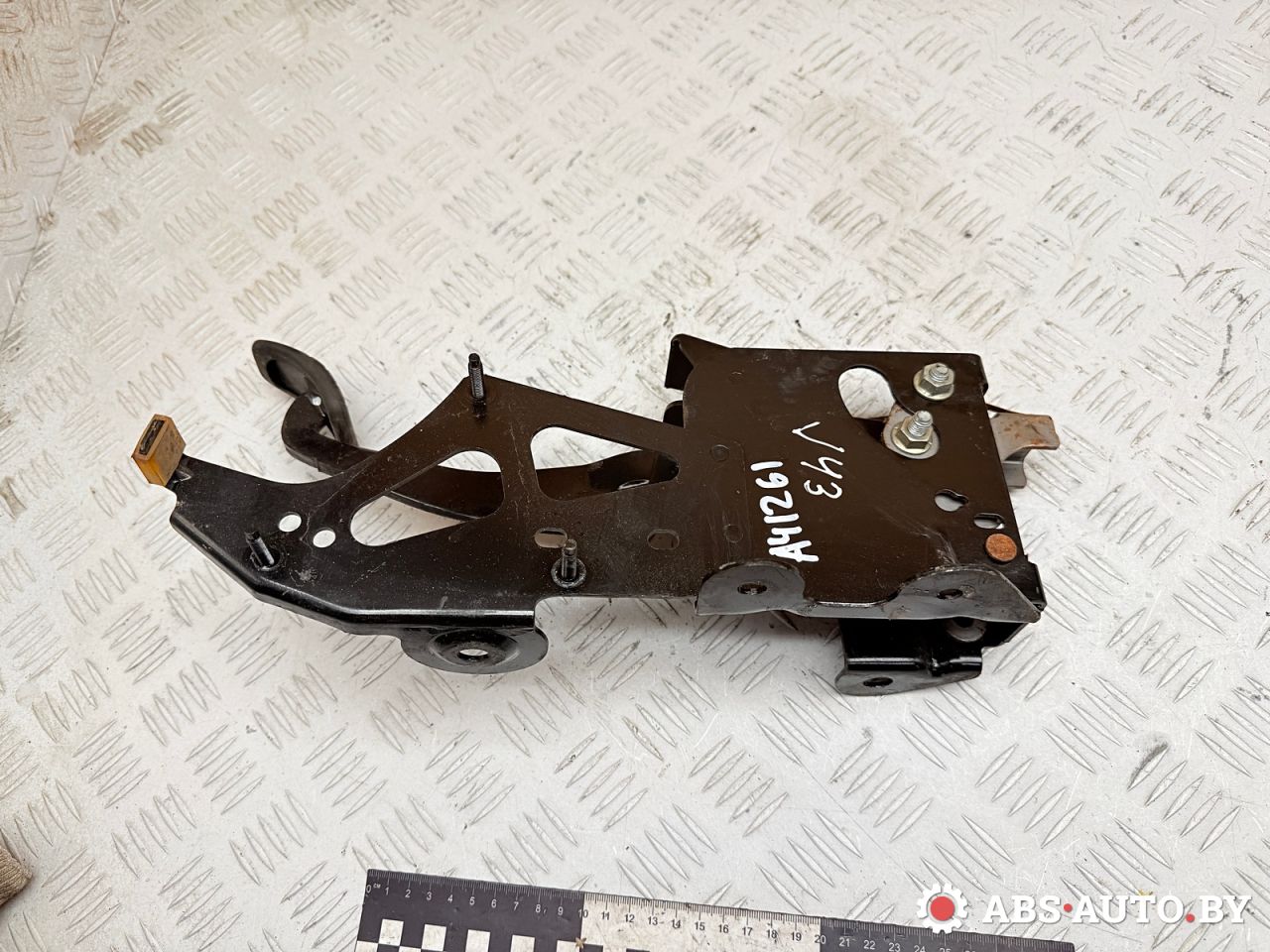 педаль тормоза Renault Scenic 2 поколение 2005, 1.6 л., бензин, МКПП, 20132A00, 72553 - фото №1