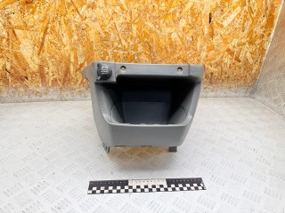 консоль салона Chrysler Voyager 4 поколение [рестайлинг] 2006, 2.8 л., ENR, дизель, АКПП, 5009048, 5009049AA