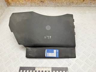 крышка аккумулятора Opel Vectra C 2004, 2.2 л., Y 22 DTR, дизель, МКПП, седан, 24438485