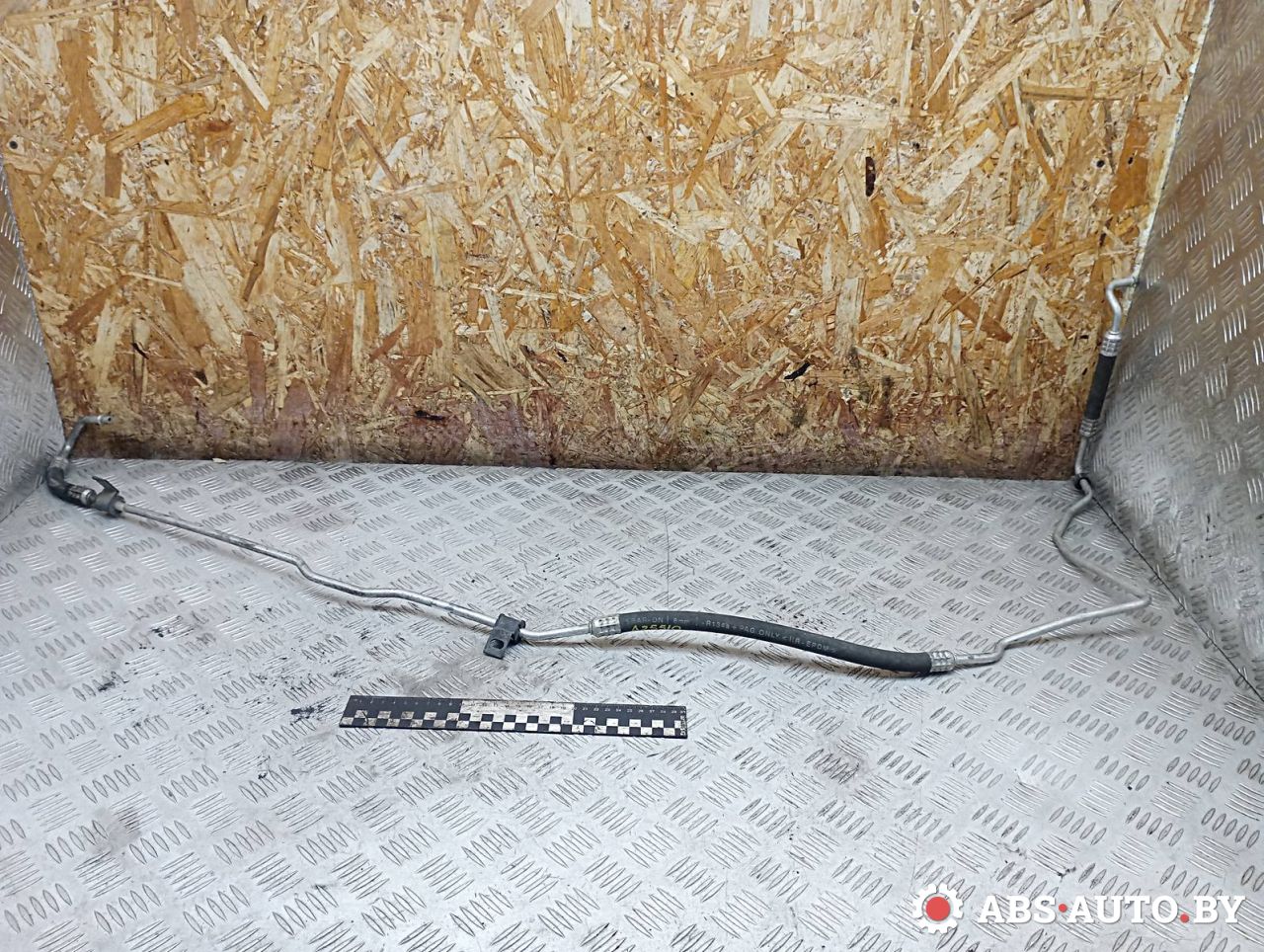 трубка кондиционера Renault Scenic 1 поколение 1998, 1.9 л., дизель, 7700425521 - фото №1