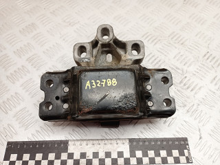 подушка крепления двигателя Volkswagen Caddy 3 поколение 2008, 1.9 л., BLS, дизель, АКПП, 1K0199555T, 3C0199555R, 3C0199555AA, 1K0199555AQ, 1K0199555AR, 1K0199555AT, 1K0199555Q, 1K0199555R
