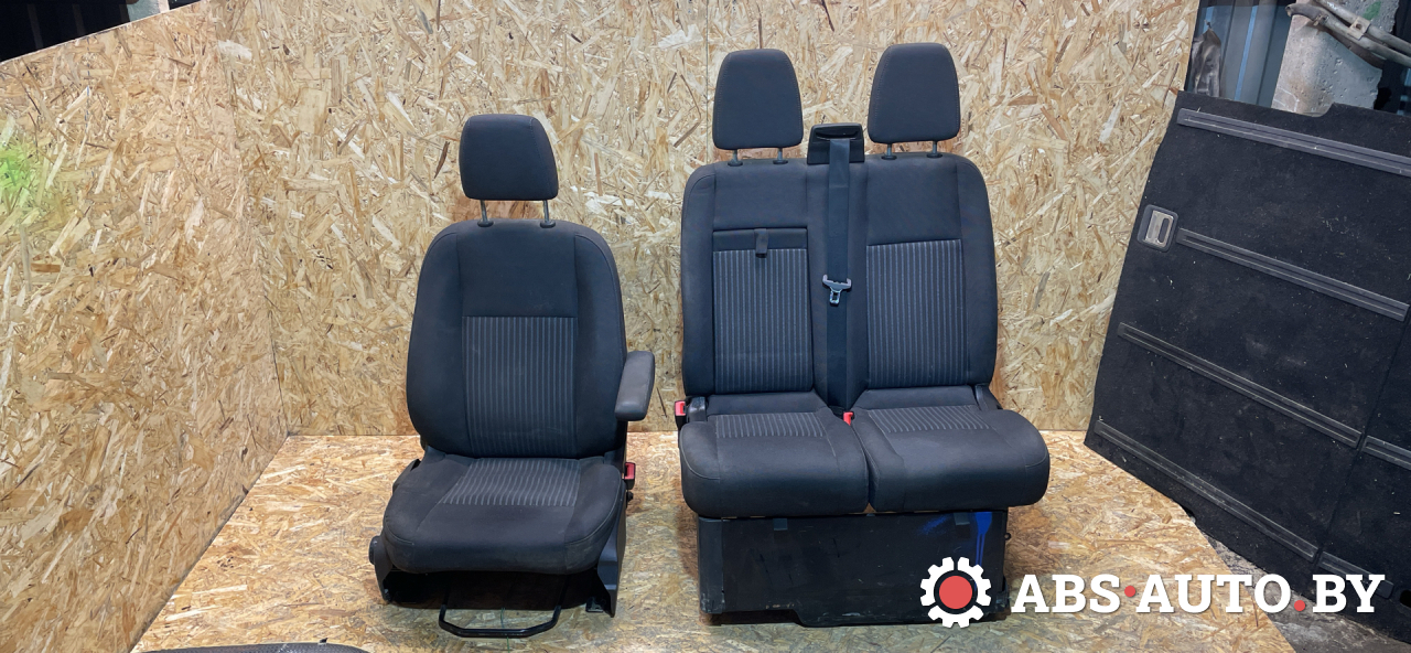 салон (комплект сидений) Ford Transit Custom 1 поколение 2017, 2.2 л., дизель, МКПП - фото №1
