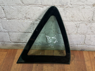 стекло кузовное боковое левое Peugeot 407 1 поколение (2004 - 2010), универсал, E243R000929