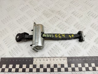 ограничитель открывания двери задней Jeep Cherokee 5 поколение 2016, 2.0 л., EBT, дизель, АКПП, внедорожник 5 дв., 032AA, 68103032AA