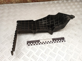 Крепление бампера заднего Peugeot 3008 1 поколение 2011, 1.6 л., дизель, робот, передний привод, правый руль, 9685935780