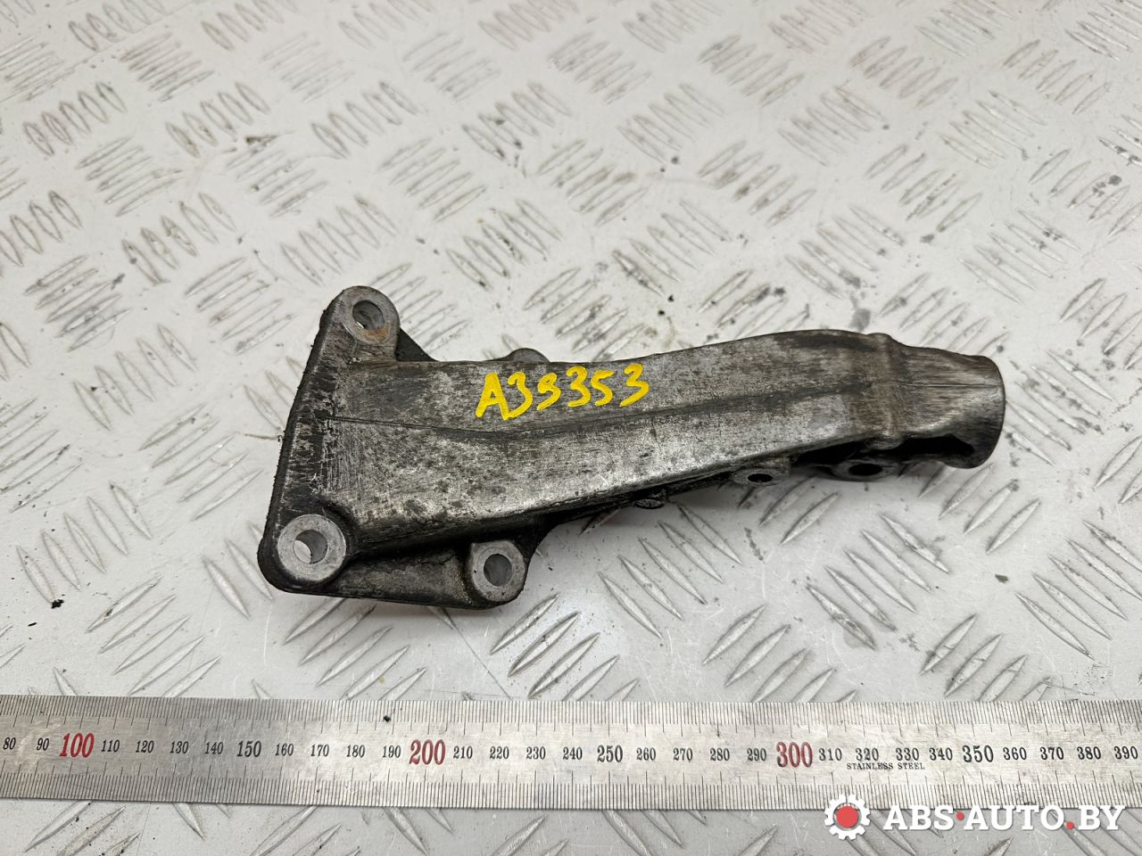 кронштейн двигателя Mercedes-Benz A W168 1 поколение (1997-2001) 2000, 1.7 л., OM 668.940, дизель, АКПП, хетчбэк 5 дв., передний привод, A1662230404 - фото №1