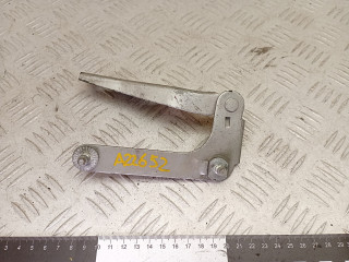 петля капота левая Ford C-Max 1 поколение 2004, 2.0 л., дизель, 3M5116801AD