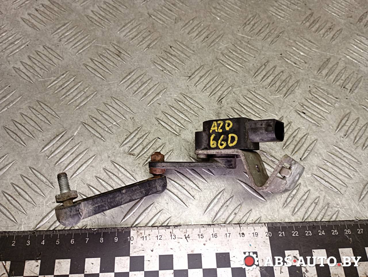 датчик дорожного просвета BMW 7 серия F01/F02 F01 2009, 4.4 л., бензин, АКПП, 37146788573 - фото №1