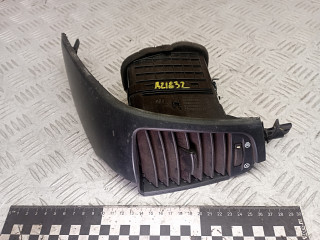 дефлектор обдува салона Kia Sorento 1 поколение [рестайлинг] 2008, 2.5 л., дизель, 974403E500