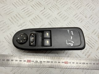 блок управления стеклоподъемниками Peugeot 308 T7 2008, 1.6 л., 5FW (EP6), бензин, МКПП, 96565186XT, 53269800