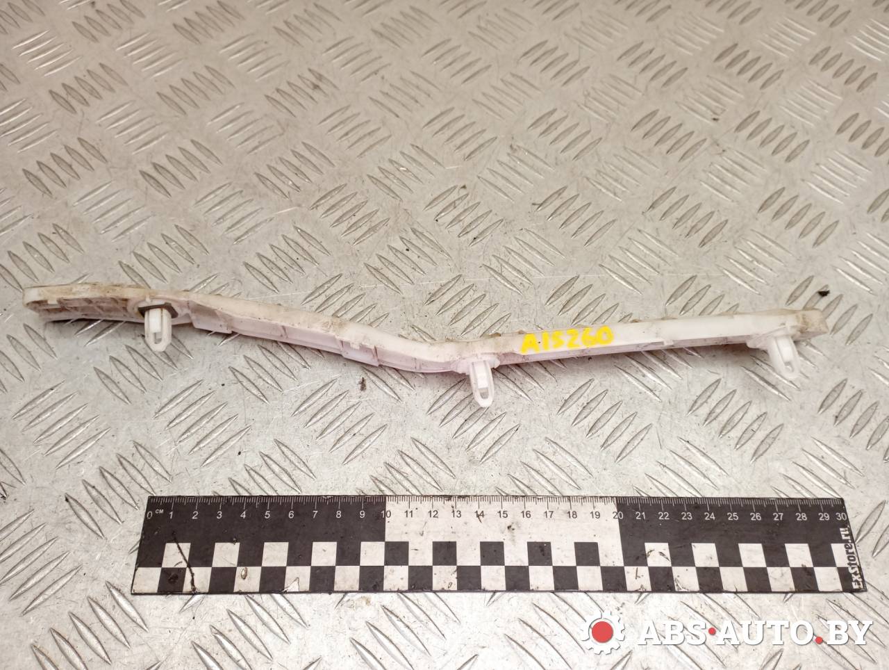 Крепление бампера заднего Peugeot 4007 1 поколение 2009, 2.2 л., дизель, МКПП, полный подключаемый привод, правый руль, 1Z0J - фото №1