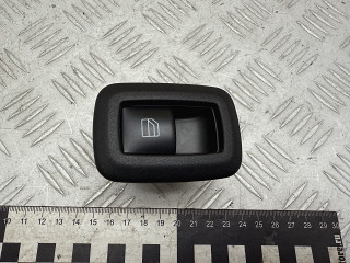 кнопка стеклоподъемника двери задней Mercedes-Benz A W169 2 поколение (2004-2008) 2008, 2.0 л., OM 640.942, дизель, МКПП, хетчбэк 5 дв., правый руль, A2518200510, 03128150, 9051679300, 2518200510