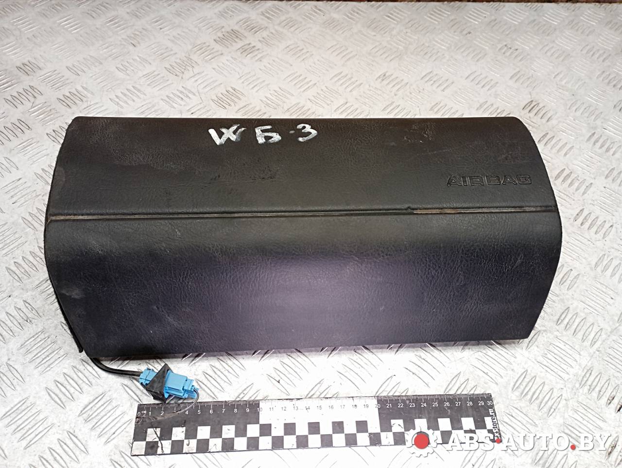 подушка безопасности пассажира Volkswagen Passat B3 1993, 357880202 - фото №1