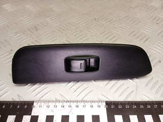 кнопка стеклоподъемника двери Toyota RAV4 2 поколение (XA20) [рестайлинг] 2005, 2.0 л., 1CD-FTV, дизель, МКПП, внедорожник 5 дв., 7423142140