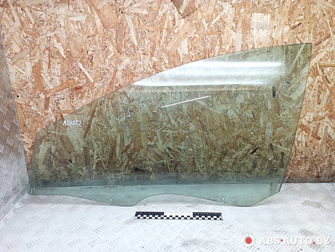 стекло двери передней левой Citroen C5 1 поколение 2003, хетчбэк 5 дв. - фото №1