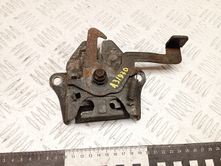 замок капота Mazda 323 5 поколение 1995, 1.8 л., бензин