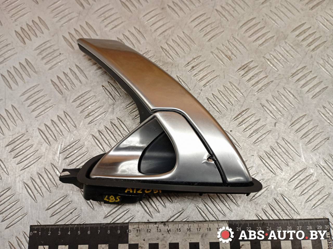 ручка внутренняя задняя правая Nissan Primera P12 2006, 2.2 л., дизель, МКПП, хетчбэк 5 дв., Z50252000, 80670BA - фото №1