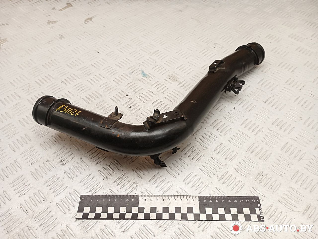 патрубок интеркулера Alfa Romeo 146 1 поколение 1997, 1.9 л., дизель, МКПП - фото №1