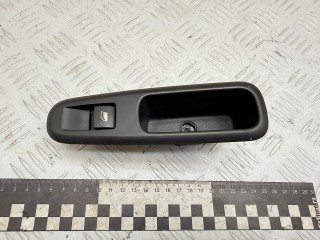 кнопка стеклоподъемника двери задней левой Peugeot 3008 1 поколение 2012, 1.6 л., 9HR (DV6C), дизель, робот, 96759764ZD, 96662297ZD