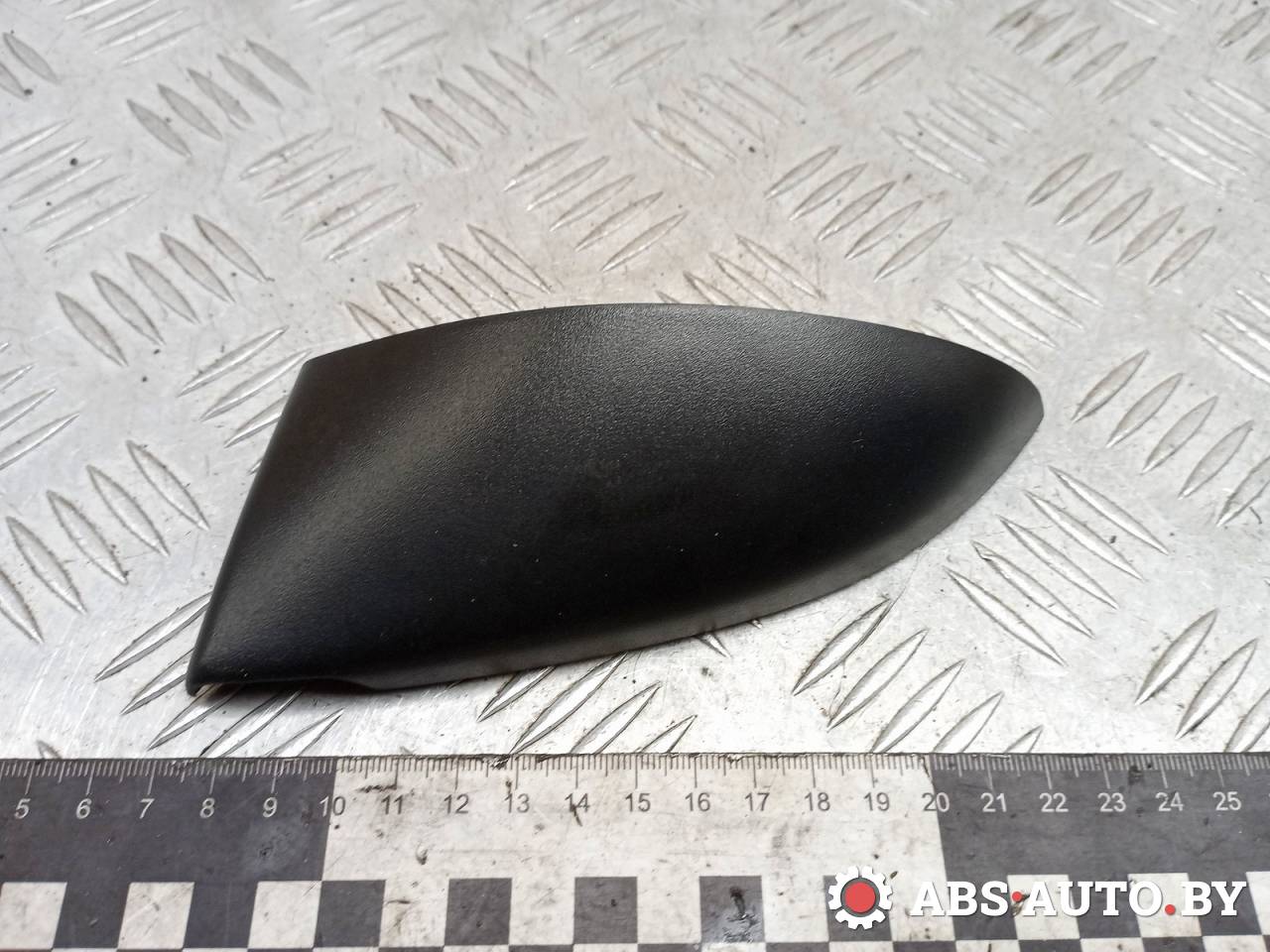 заглушка зеркала Peugeot 307 1 поколение 2005, 2.0 л., бензин, АКПП, универсал, 9637846177, 9638193377 - фото №1