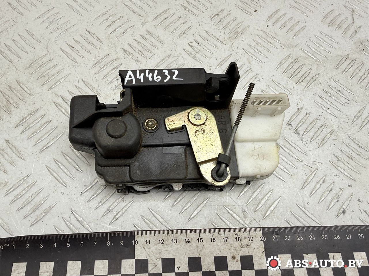 замок двери задней левой Peugeot 607 1 поколение 2001, 2.2 л., 4HX (DW12TED4/FAP), дизель, МКПП, седан, 913783 - фото №1