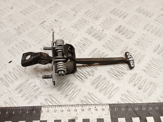 ограничитель открывания двери задней Citroen C4 Picasso 1 поколение 2009, 1.6 л., 9HZ (DV6TED4), дизель, АКПП, правый руль, 9181K4