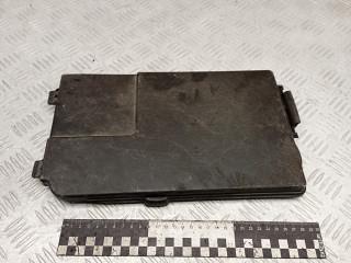 крышка аккумулятора Volkswagen Touran 1 поколение [рестайлинг] 2007, 1K0915443