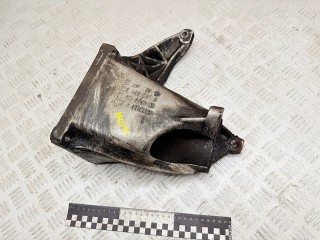 кронштейн полуоси Ford Galaxy 1 поколение 1998, 1.9 л., дизель, МКПП, минивэн, 7M0199207B, 97VW6061AB