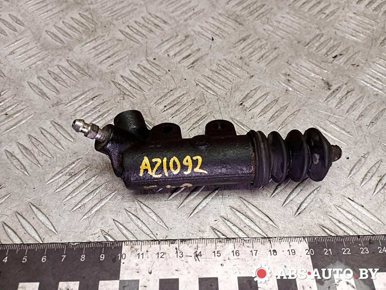 цилиндр сцепления рабочий Toyota RAV4 3 поколение (XA30) 2008, 2.2 л., D-4D, 2AD-FTV, дизель, МКПП, внедорожник 5 дв., 12AISIN, M26025, 3147032023, 3147032010, 3147032020, 3147032021, 3147032022 - фото №1