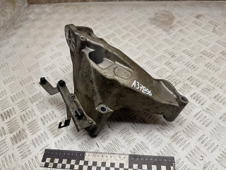 кронштейн двигателя Volkswagen Touareg 1 поколение 2006, 2.5 л., BAC, дизель, МКПП, внедорожник 5 дв., 070199307B