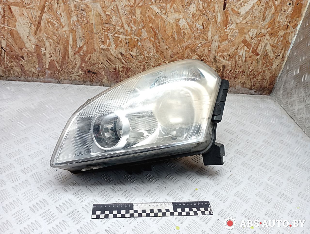 фара левая Nissan Qashqai 1 поколение 2008, 1.5 л., K9K 282, дизель, МКПП, правый руль, 26060JD00E - фото №1