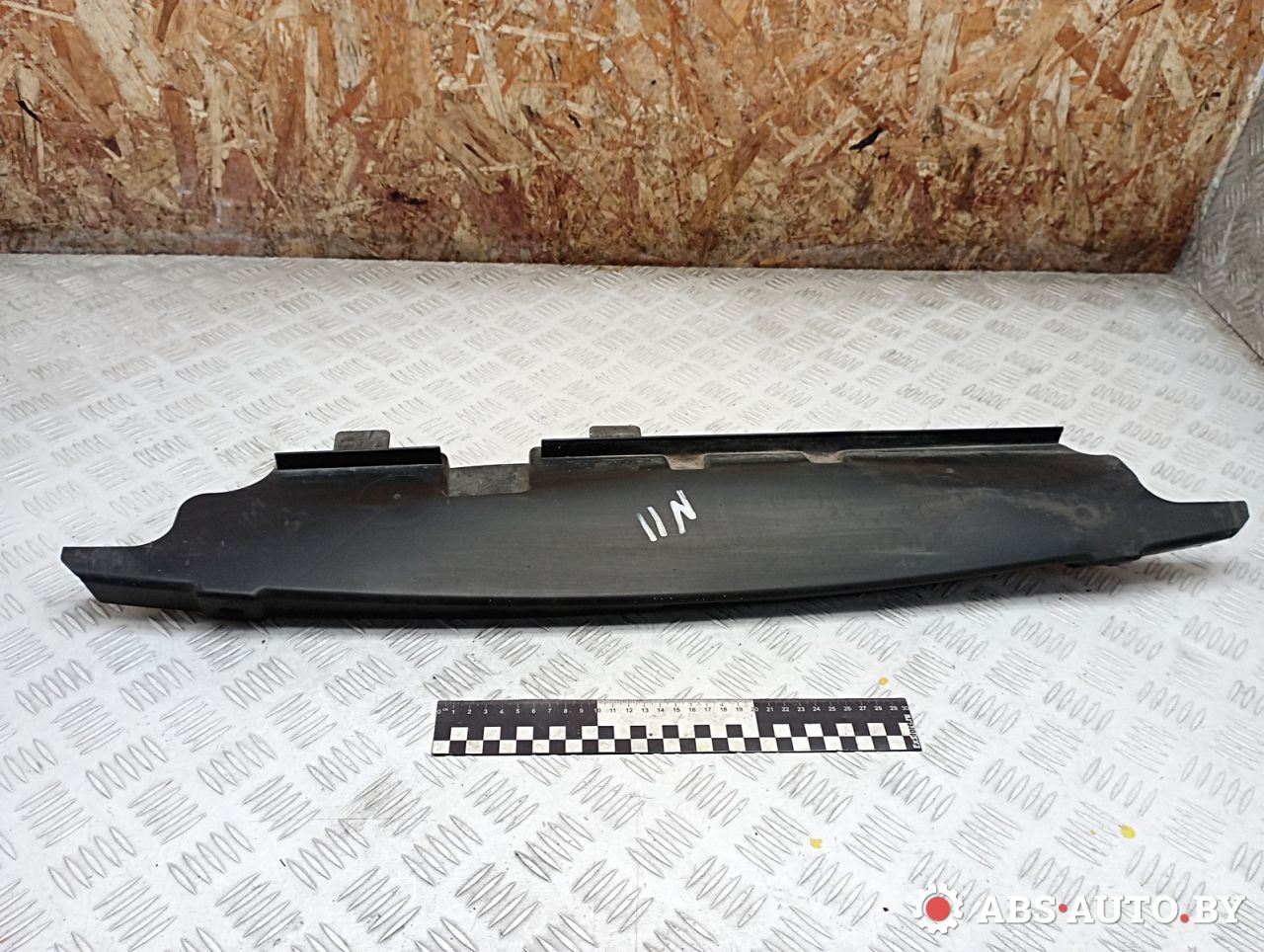 воздуховод (дефлектор) радиатора Nissan Qashqai 1 поколение 2008, 1.5 л., K9K 282, дизель, МКПП, правый руль, 62820JD50A - фото №1