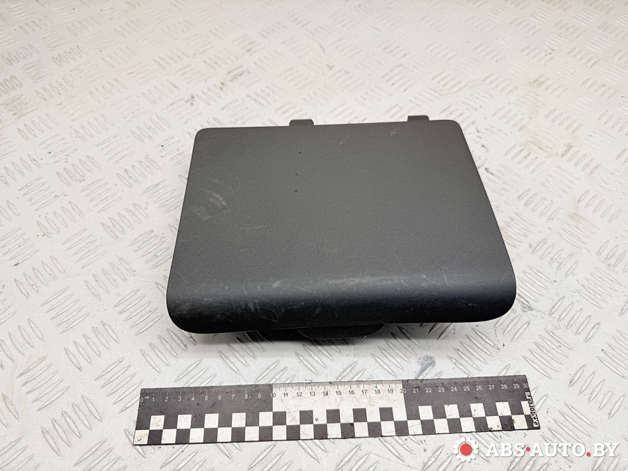 бардачок Smart Forfour 1 поколение 2004, 1.3 л., бензин, МКПП, A4546880031, 7217A011 - фото №1