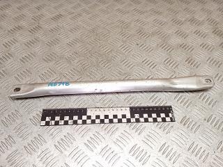 распорка стоек BMW 7 серия F01/F02 F01 2009, 4.4 л., бензин, АКПП, 7180316, 718031605