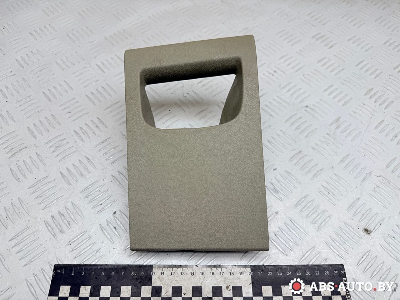 накладка на торпедо (консоль) Renault Scenic 3 поколение 2010, 1.9 л., F9Q 872, дизель, МКПП, минивэн, 1019229001 - фото №1