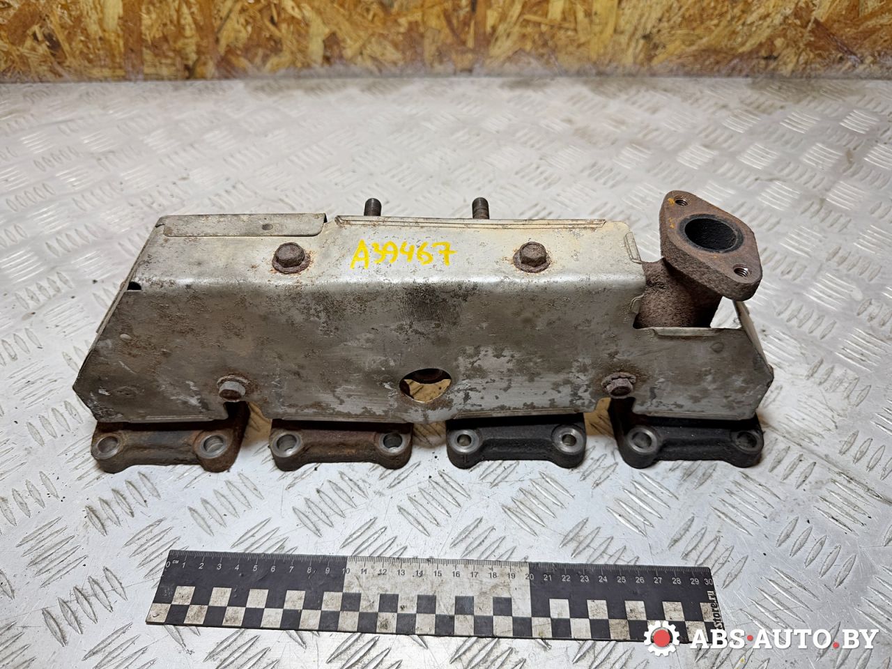 коллектор выпускной Mitsubishi Pajero 3 поколение 2002, 3.2 л., дизель, МКПП, внедорожник 3 дв., полный привод, ME203762 - фото №1