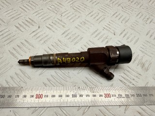 форсунка Renault Laguna 2 поколение 2001, 1.9 л., F9Q 750, дизель, МКПП, хетчбэк 5 дв., 7700111014, 0445110021, 0445110056, 0445110146, 0986435007, 0986435087, 7700107154, 7700107165, 8200212715, 8200238528, 91160179, 93169139, 93183595