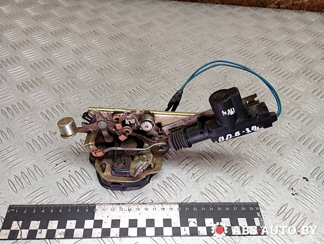 замок двери задней правой Opel Omega B 1996, 90532426 - фото №1