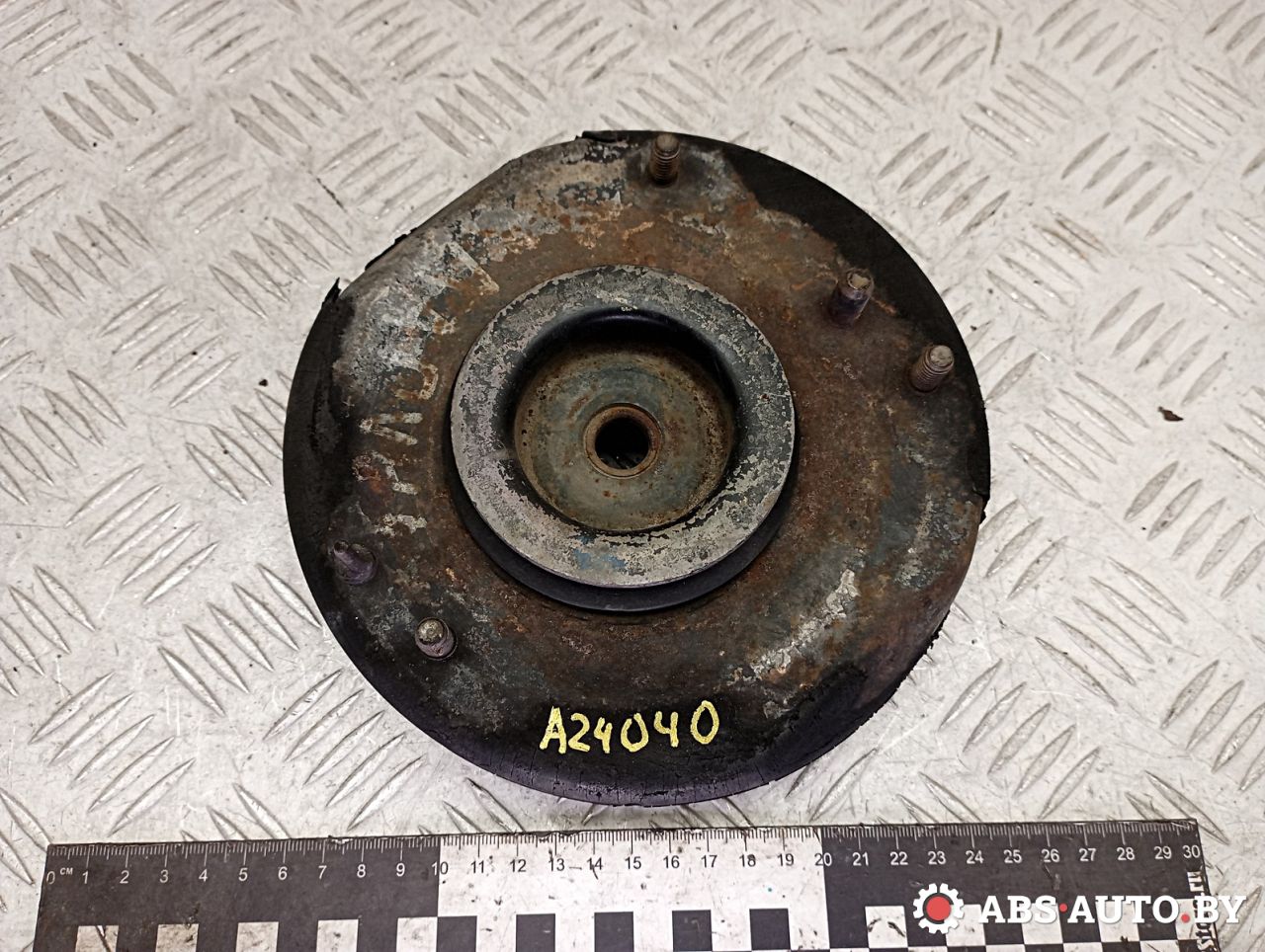 опора амортизатора верхняя (чашка) Renault Laguna 1 поколение 1998, 1.8 л., бензин, 7700832419 - фото №1