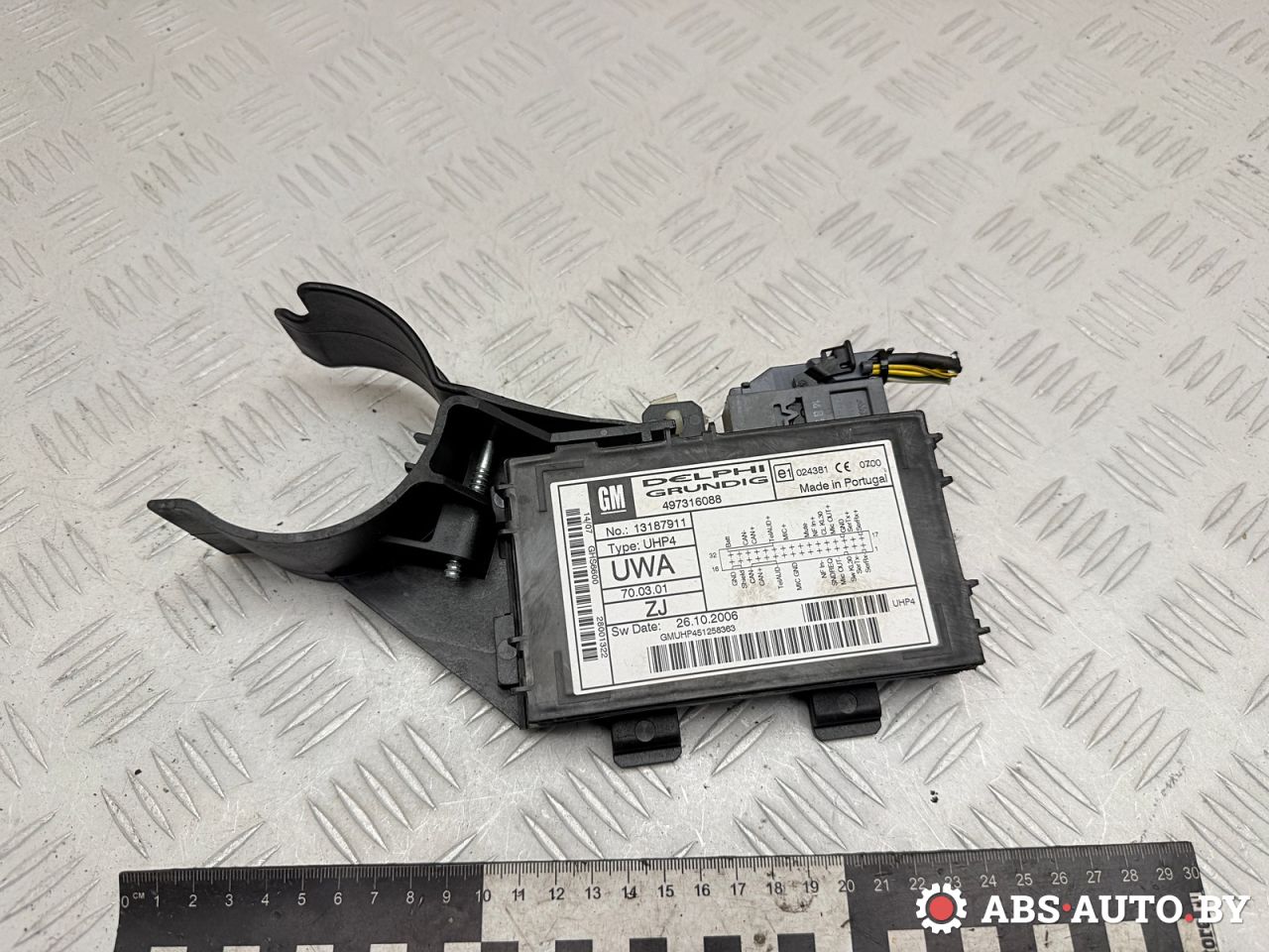 блок комфорта Opel Astra H 2007, 1.6 л., Z 16 XER, бензин, МКПП, купе, 497316088, 13187911 - фото №1