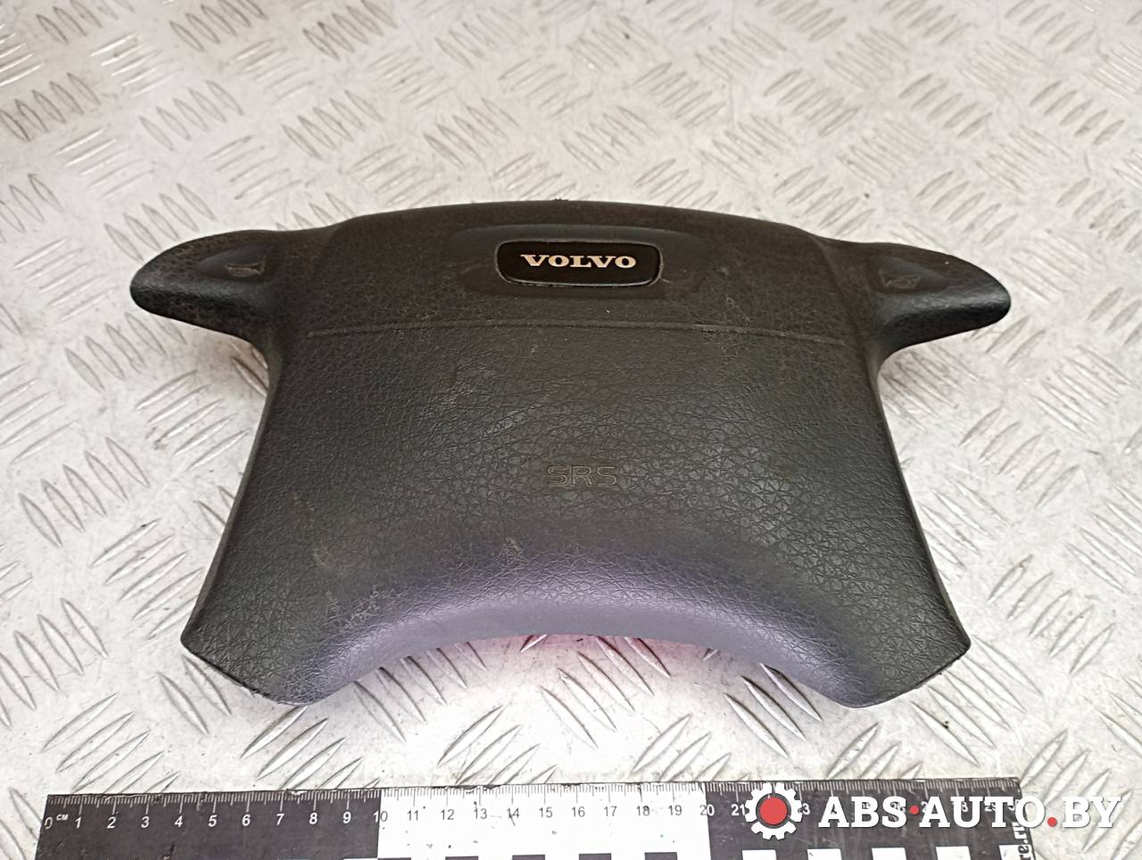 подушка безопасности водителя Volvo S40 1 поколение 1999, 30817946 - фото №1