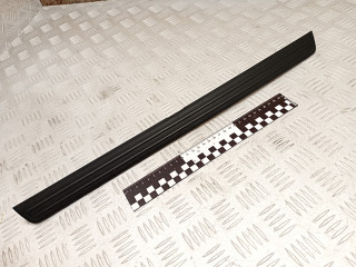 накладка на порог внутренняя Toyota RAV4 2 поколение (XA20) 2003, 2.0 л., 1CD-FTV, дизель, МКПП, внедорожник 5 дв., 6791142010