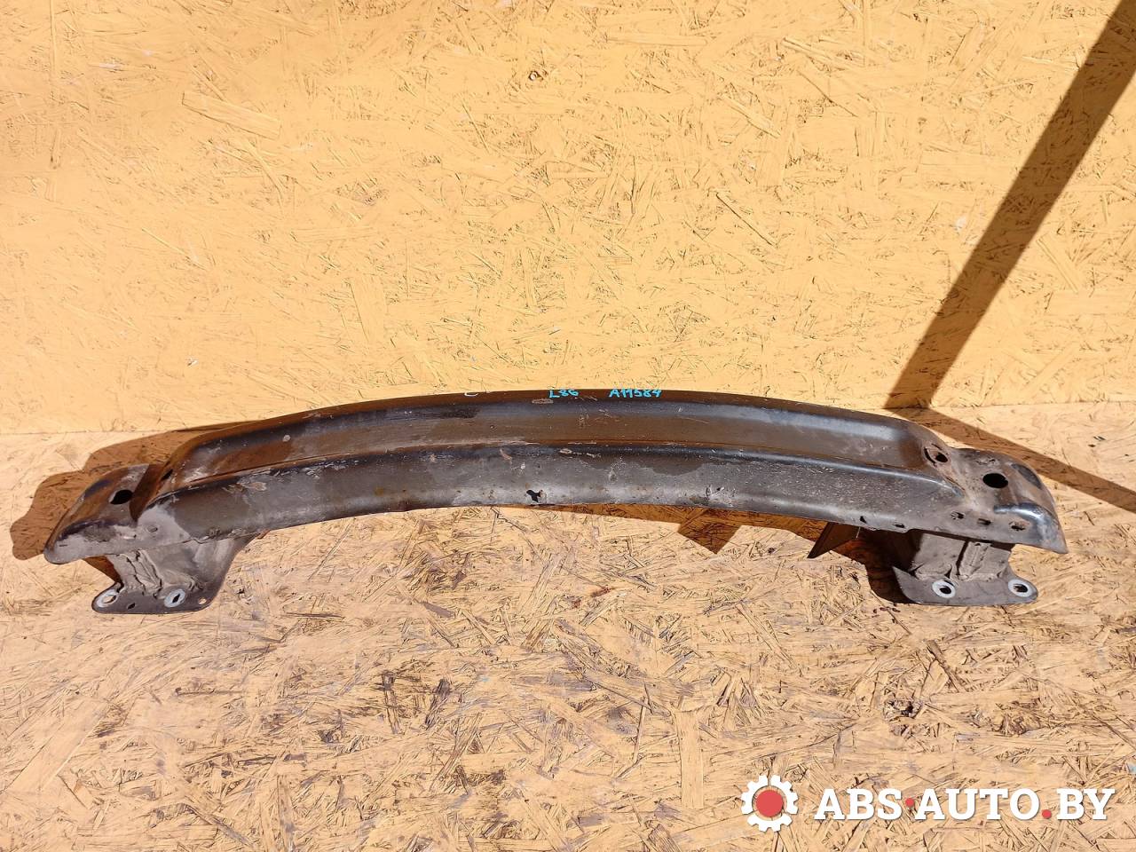 усилитель бампера переднего Renault Laguna 2 поколение 2004, 1.9 л., дизель, МКПП, хетчбэк 5 дв. - фото №1