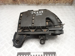 корпус воздушного фильтра Peugeot 5008 1 поколение 2013, 1.6 л., дизель, робот, правый руль, 9673061080, 1039257