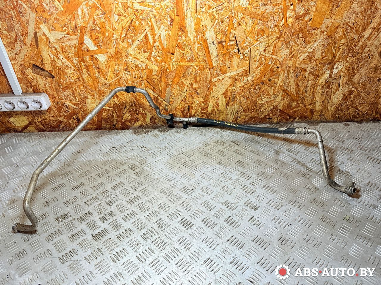 трубка кондиционера Smart Forfour 1 поколение 2004, 1.3 л., бензин, МКПП - фото №1