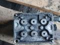 блок клапанов кпп Scania G 2 поколение 2012, 11.7 л., HPi, DC 12.15, дизель, АКПП, белый, правый руль, 2760914, 2447369, 2447370, 2814182, 1493769, 924255 - фото №3